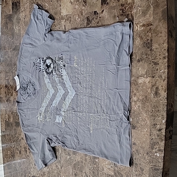 New Express V-Neck Graphic Tee - Picture 1 of 8